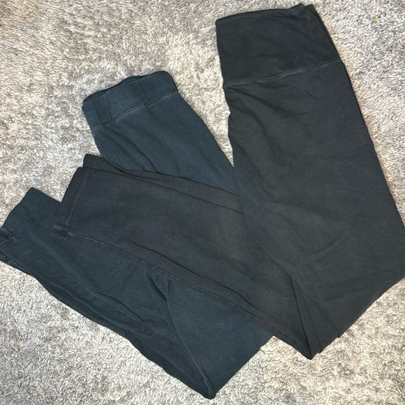 • BUNDLE of Black Leggings - Express & PINK (2 Pair) - Picture 1 of 1
